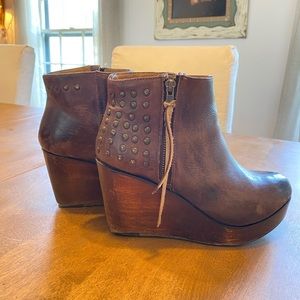 Bed Stu leather booties. Size 9